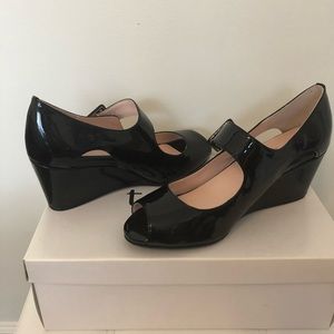 Taryn Rose peep toe patent wedges, 8.5, NIB